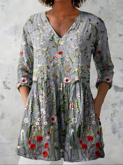 Audrey | Long Blouse with V-Neck
