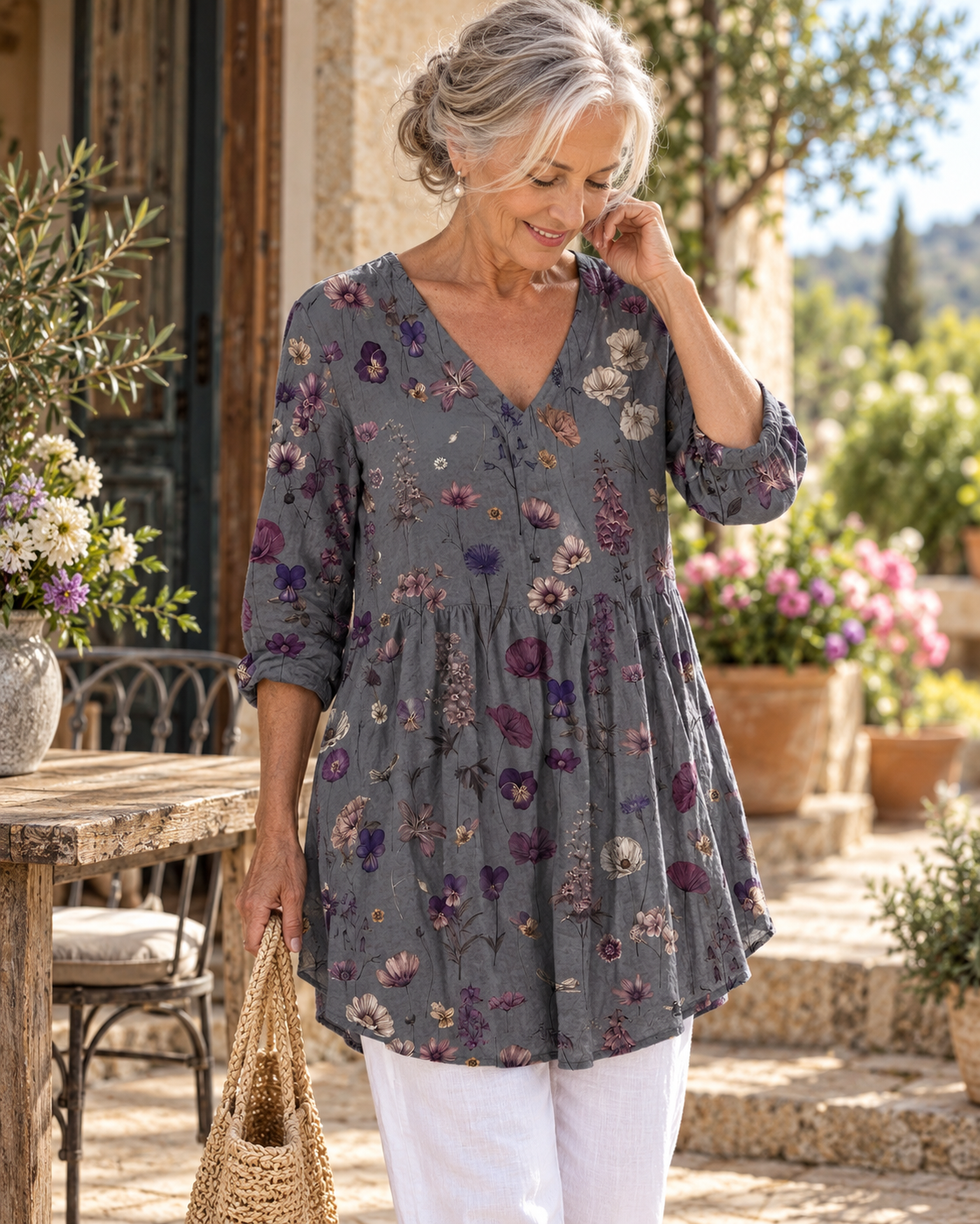 Addison | Long Blouse with V-Neck
