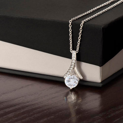 Alluring Beauty Necklace