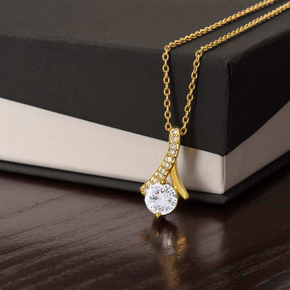 Alluring Beauty Necklace